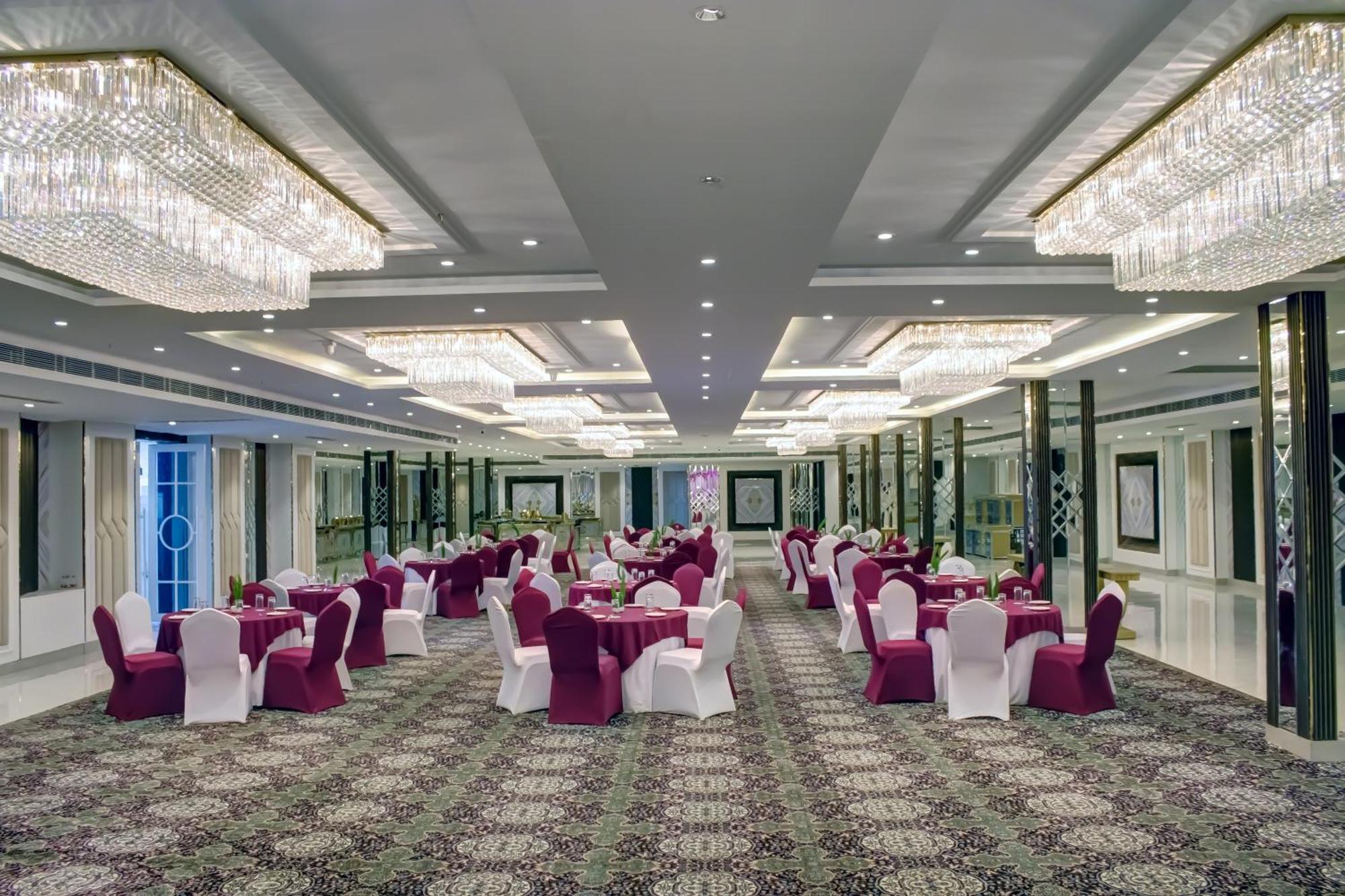 Cozzet Sonipat - A Cygnett Hotel Εξωτερικό φωτογραφία